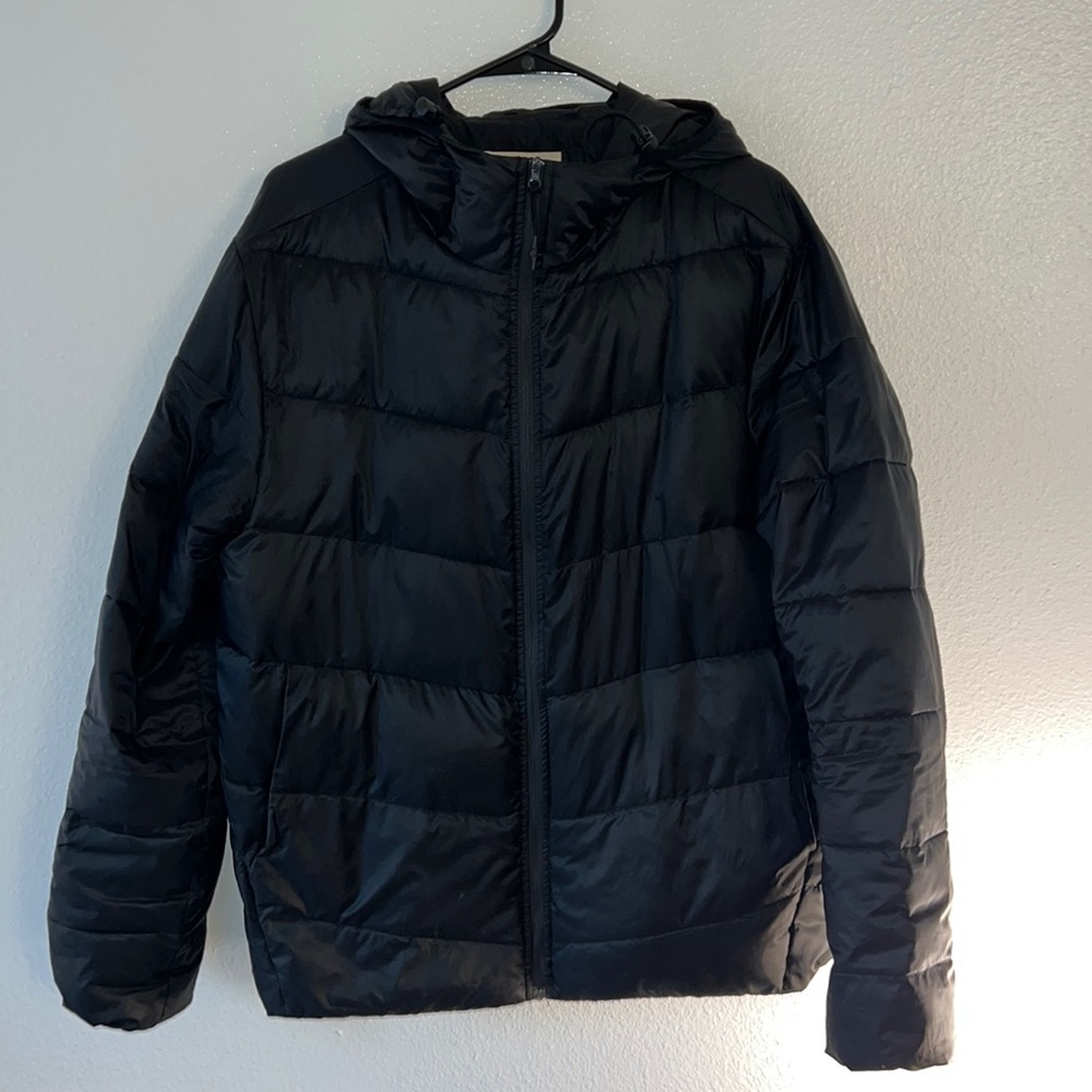 Madewell water resistant puffer jacket with prima loft. Size Medium. Black.